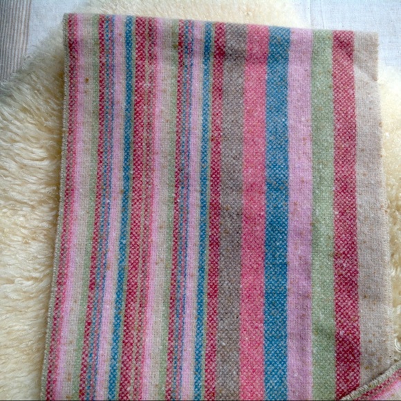 Scarf - Picture 3 of 7